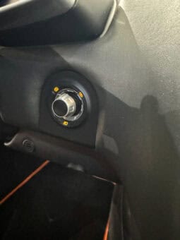 
										MCLAREN MP4-12C 3.8 V8 TWIN-TURBO 600 CH full									