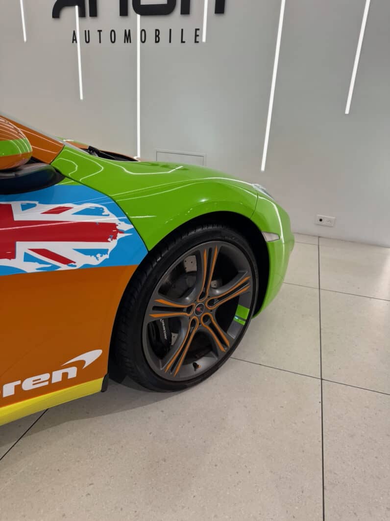 
								MCLAREN MP4-12C 3.8 V8 TWIN-TURBO 600 CH full									