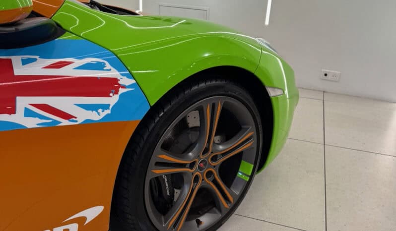 
								MCLAREN MP4-12C 3.8 V8 TWIN-TURBO 600 CH full									