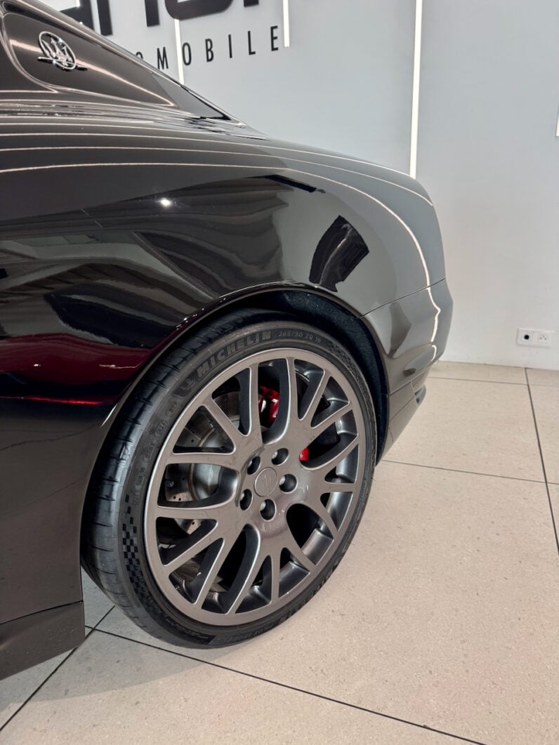 
								MASERATI 4200 GRANSPORT 4.2 Coupé 400 cv full									