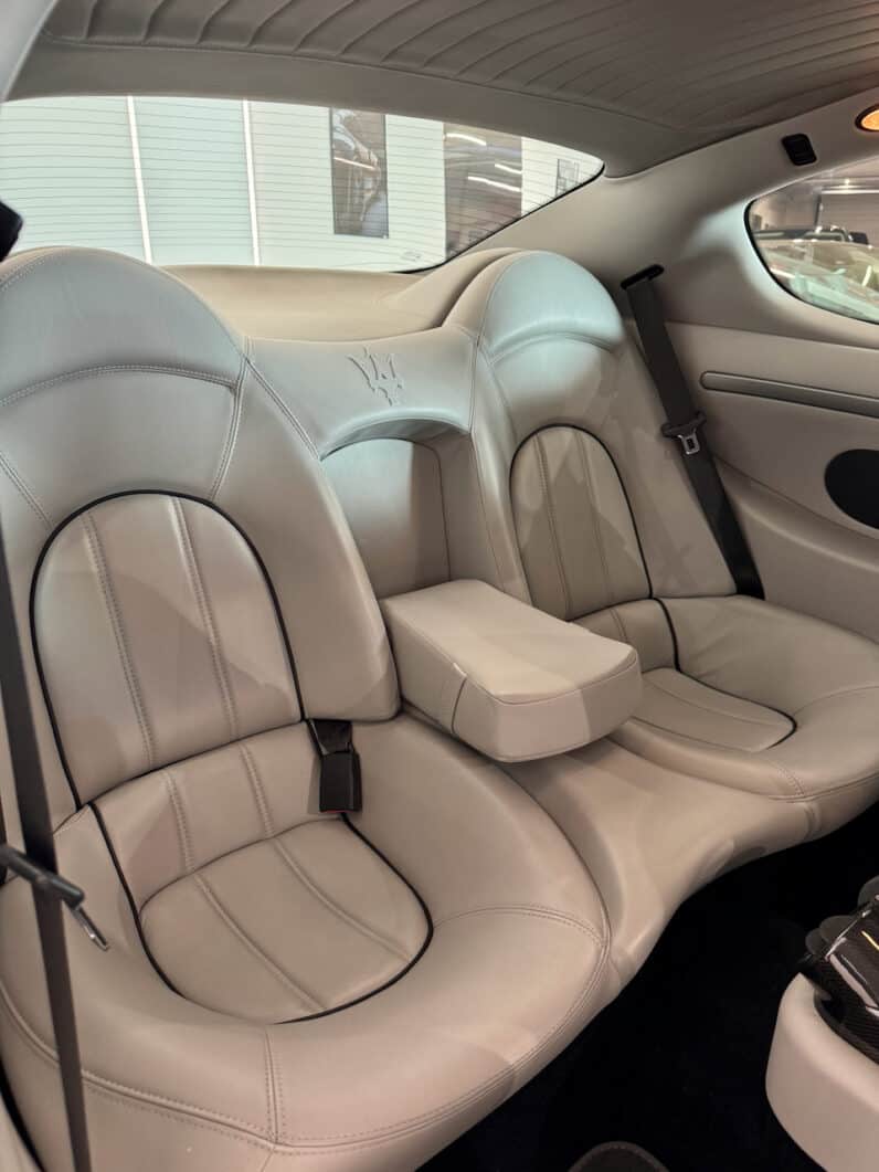 
								MASERATI 4200 GRANSPORT 4.2 Coupé 400 cv full									
