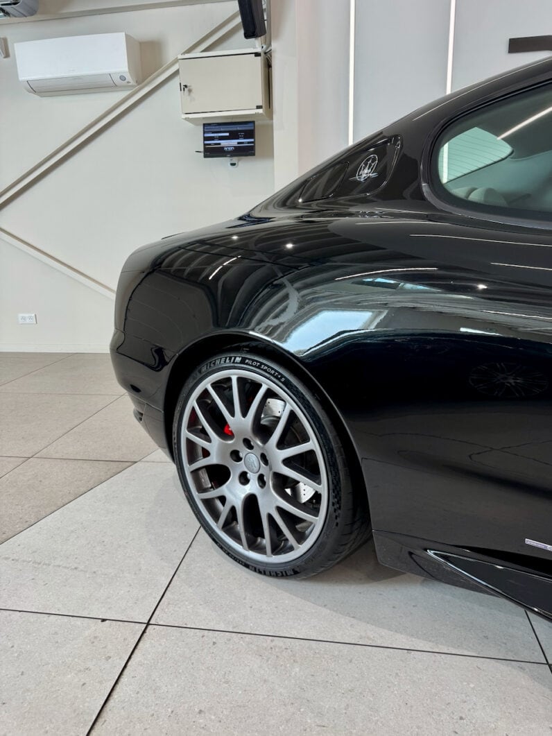 
								MASERATI 4200 GRANSPORT 4.2 Coupé 400 cv full									