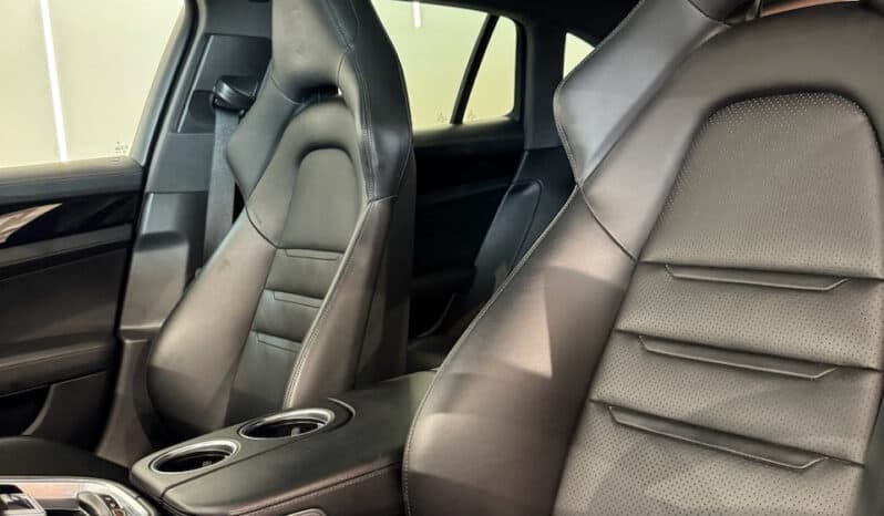 
								PORSCHE Panamera Sport Turismo 4 E-Hybrid 2.9 DFi V6 462 Hybrid PDK8 full									