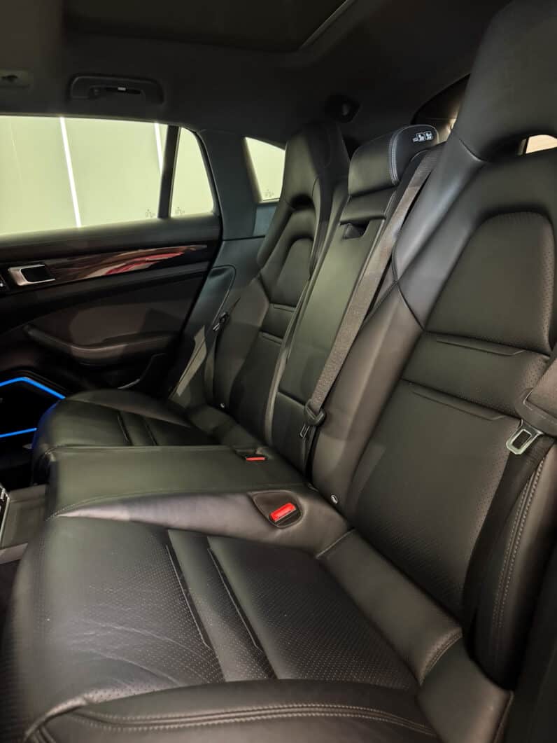 
								PORSCHE Panamera Sport Turismo 4 E-Hybrid 2.9 DFi V6 462 Hybrid PDK8 full									