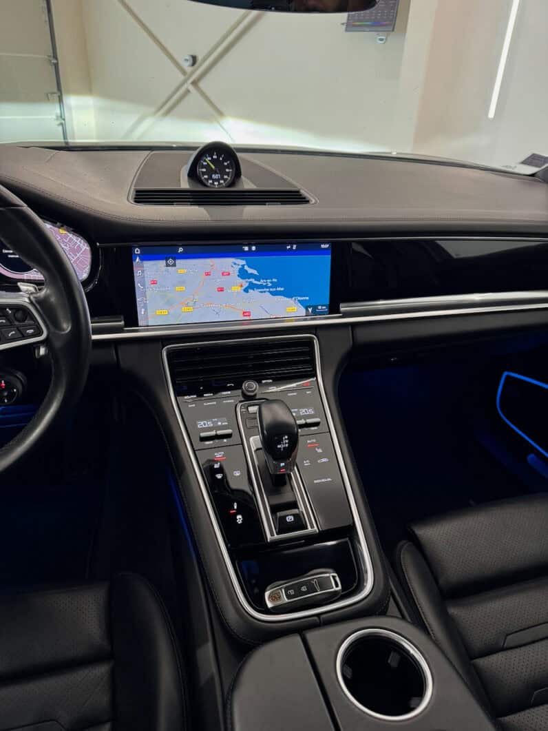 
								PORSCHE Panamera Sport Turismo 4 E-Hybrid 2.9 DFi V6 462 Hybrid PDK8 full									