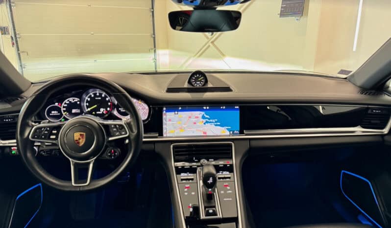 
								PORSCHE Panamera Sport Turismo 4 E-Hybrid 2.9 DFi V6 462 Hybrid PDK8 full									