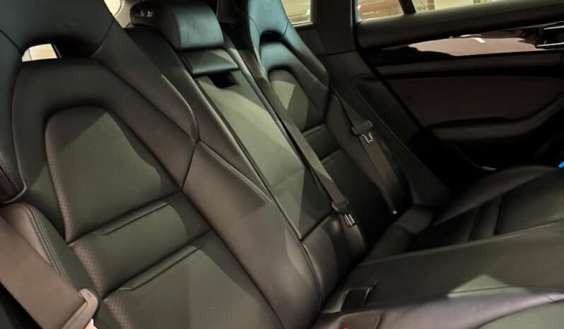 
								PORSCHE Panamera Sport Turismo 4 E-Hybrid 2.9 DFi V6 462 Hybrid PDK8 full									