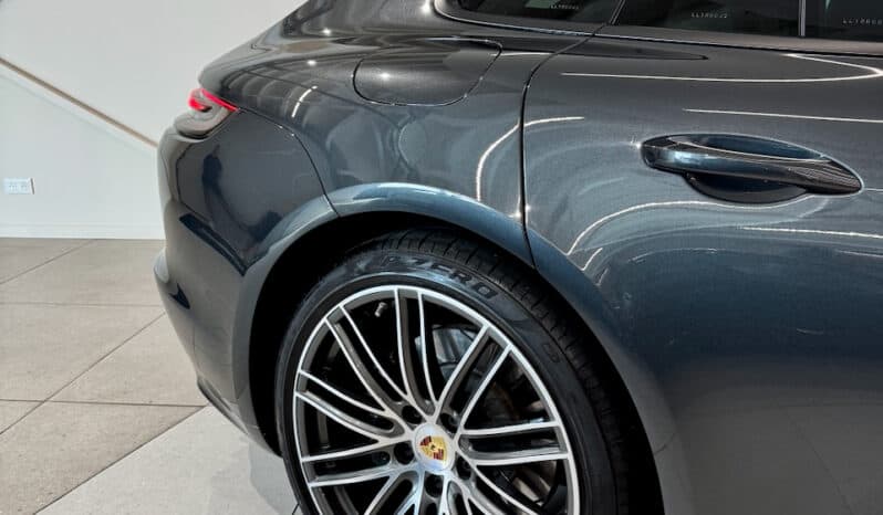 
								PORSCHE Panamera Sport Turismo 4 E-Hybrid 2.9 DFi V6 462 Hybrid PDK8 full									