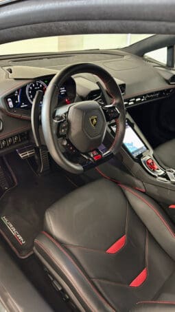 
										LAMBORGHINI HURACAN EVO 5.2L V10 LP 640-4 full									