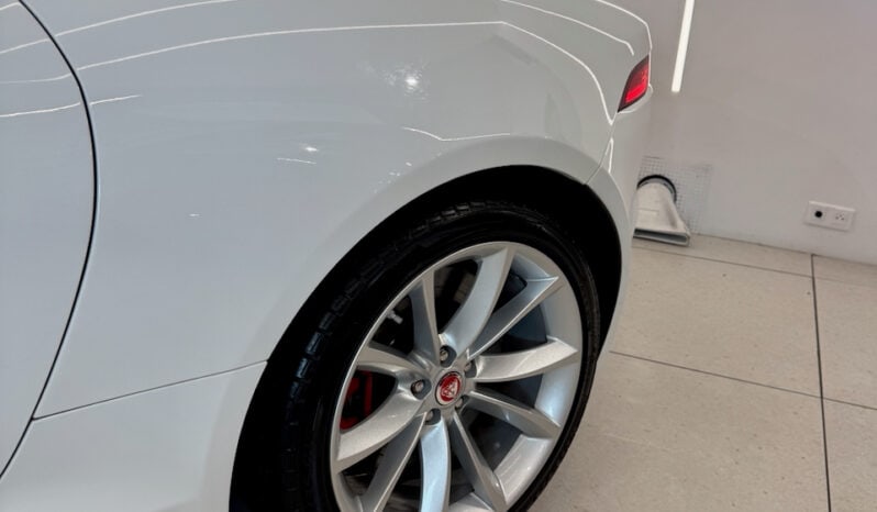 
								JAGUAR F-Type Coupe 3.0 S/C V6 AWD 380 cv full									