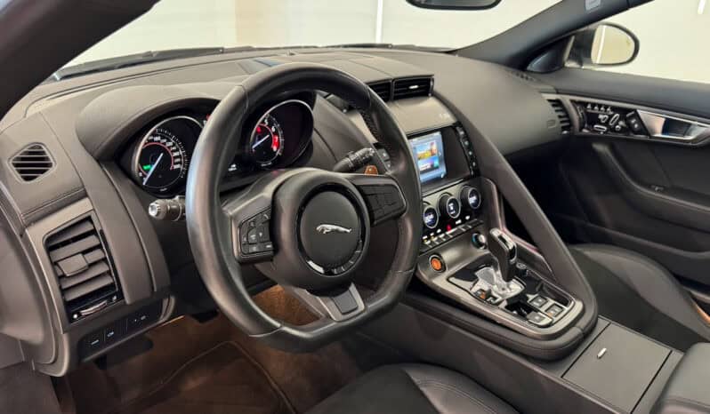 
								JAGUAR F-Type Coupe 3.0 S/C V6 AWD 380 cv full									