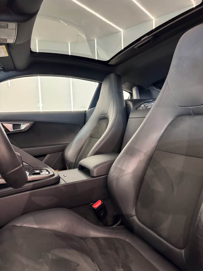 
								JAGUAR F-Type Coupe 3.0 S/C V6 AWD 380 cv full									