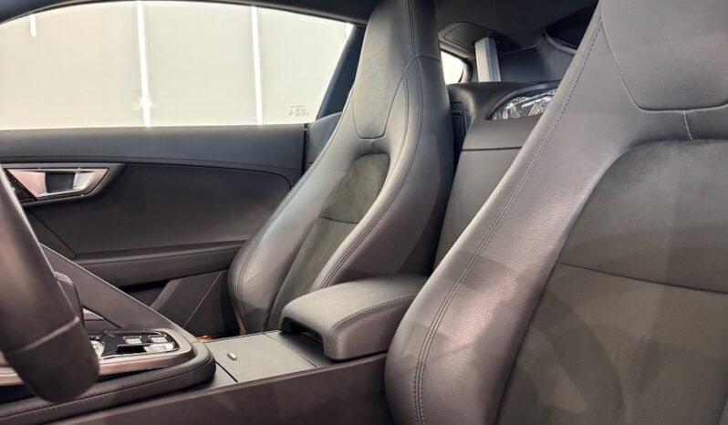 
								JAGUAR F-Type Coupe 3.0 S/C V6 AWD 380 cv full									
