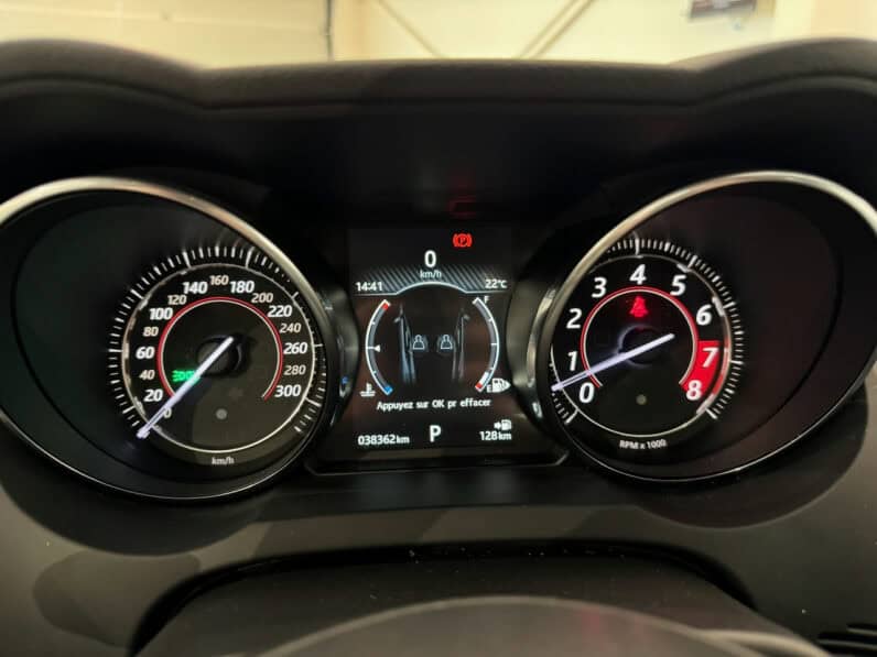 
								JAGUAR F-Type Coupe 3.0 S/C V6 AWD 380 cv full									