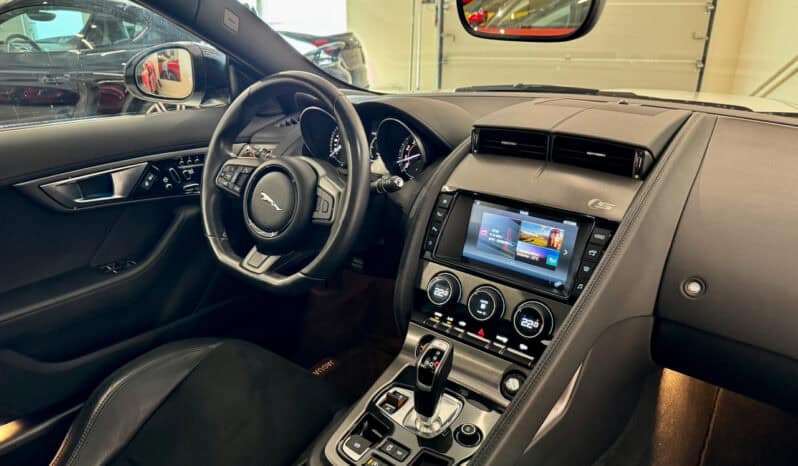 
								JAGUAR F-Type Coupe 3.0 S/C V6 AWD 380 cv full									
