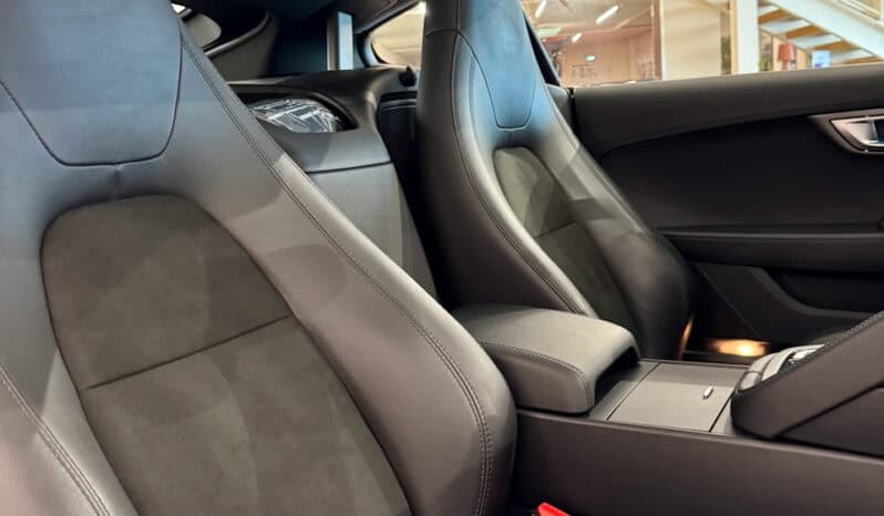 
								JAGUAR F-Type Coupe 3.0 S/C V6 AWD 380 cv full									