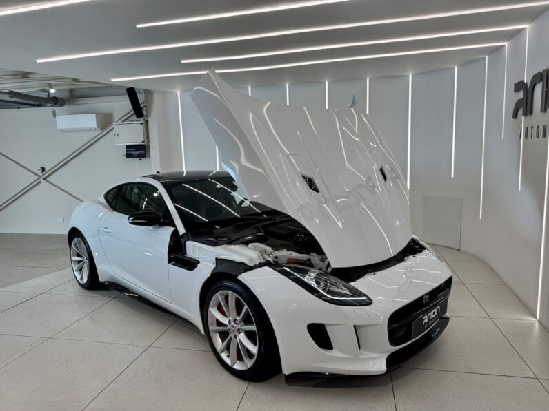 
								JAGUAR F-Type Coupe 3.0 S/C V6 AWD 380 cv full									