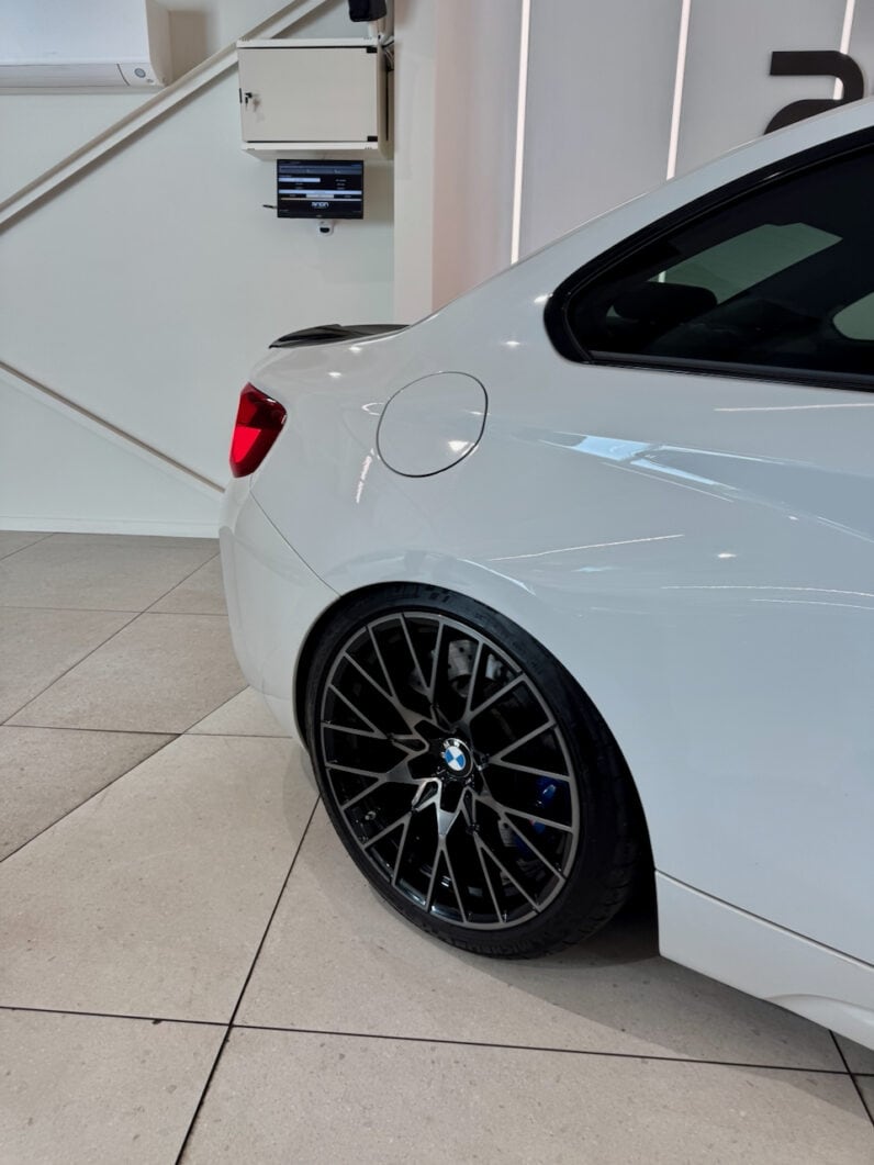 
								BMW M2 (F87) COMPETITION 3.0L 410 CH DKG7 full									