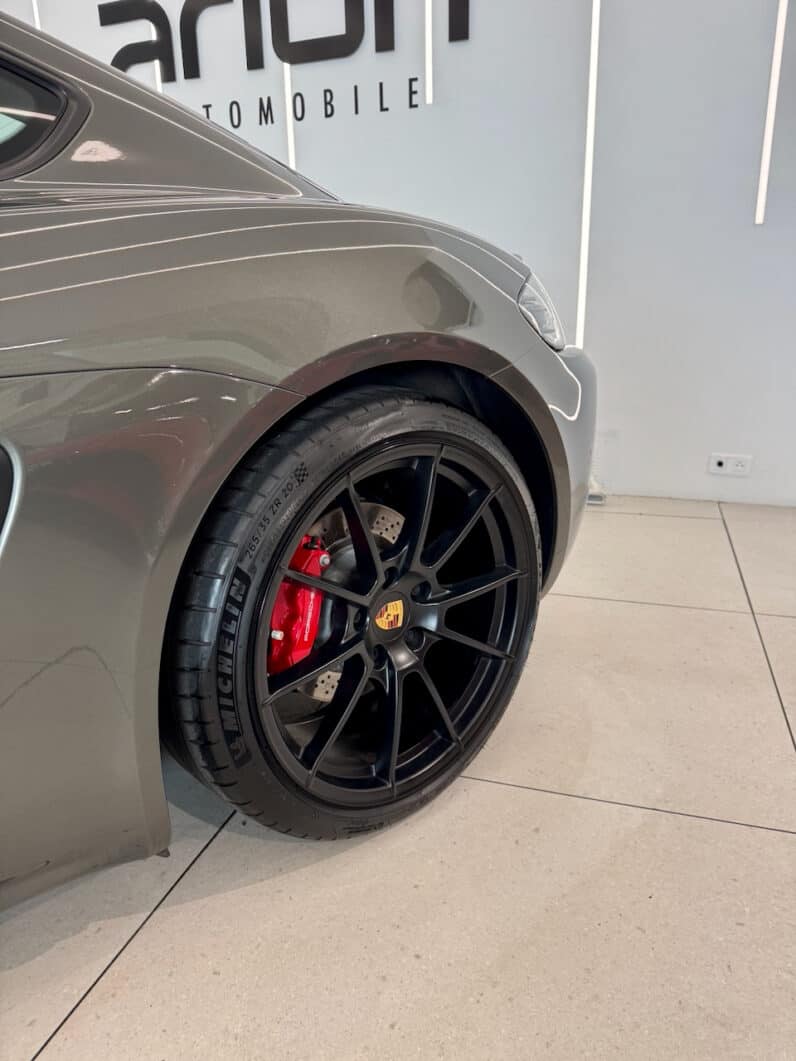 
								PORSCHE 718 Cayman GTS 4.0 L 400 CH full									