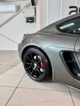 
										PORSCHE 718 Cayman GTS 4.0 L 400 CH full									
