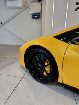 
										LAMBORGHINI HURACAN 5.2L V10 LP 610-4 full									