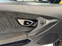 
										LAMBORGHINI HURACAN 5.2L V10 LP 610-4 full									