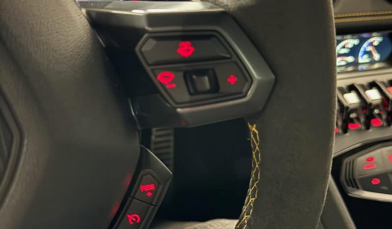 
								LAMBORGHINI HURACAN 5.2L V10 LP 610-4 full									