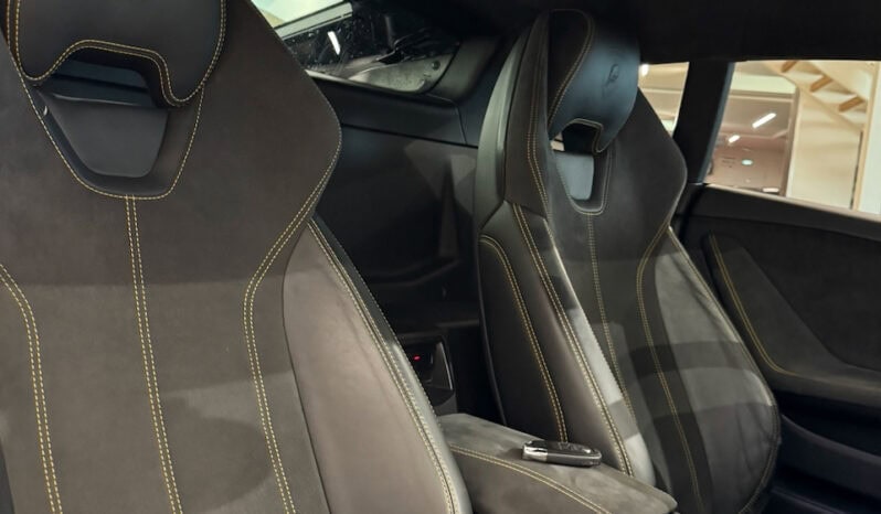 
								LAMBORGHINI HURACAN 5.2L V10 LP 610-4 full									