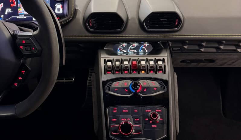 
								LAMBORGHINI HURACAN 5.2L V10 LP 610-4 full									
