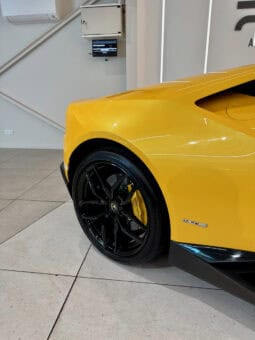 
										LAMBORGHINI HURACAN 5.2L V10 LP 610-4 full									