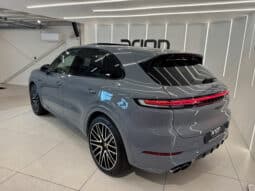
										PORSCHE CAYENNE III (2) 3.0 V6 E-HYBRID 470 TIPTRONIC BVA full									