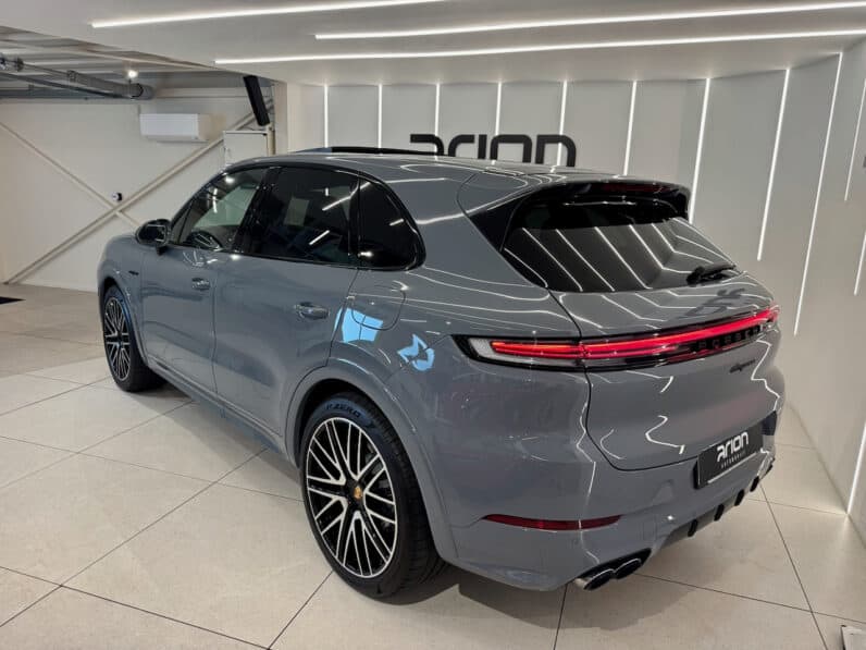 
								PORSCHE CAYENNE III (2) 3.0 V6 E-HYBRID 470 TIPTRONIC BVA full									