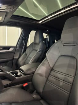 
										PORSCHE CAYENNE III (2) 3.0 V6 E-HYBRID 470 TIPTRONIC BVA full									