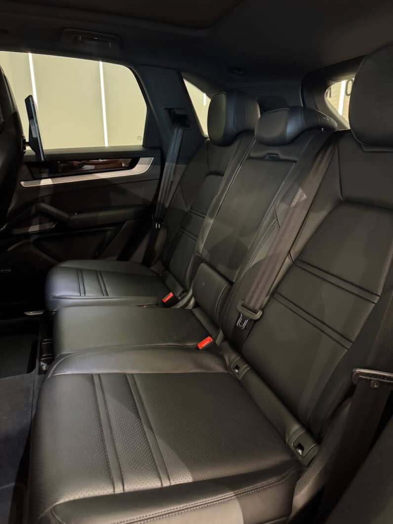 
								PORSCHE CAYENNE III (2) 3.0 V6 E-HYBRID 470 TIPTRONIC BVA full									