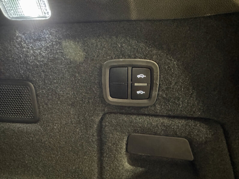 
								PORSCHE CAYENNE III (2) 3.0 V6 E-HYBRID 470 TIPTRONIC BVA full									