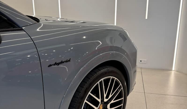 
								PORSCHE CAYENNE III (2) 3.0 V6 E-HYBRID 470 TIPTRONIC BVA full									