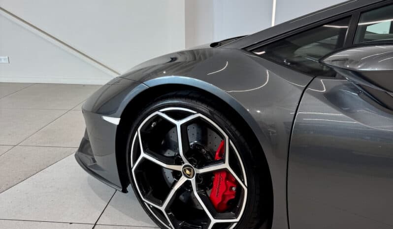 
								LAMBORGHINI HURACAN EVO 5.2L V10 LP 640-4 full									