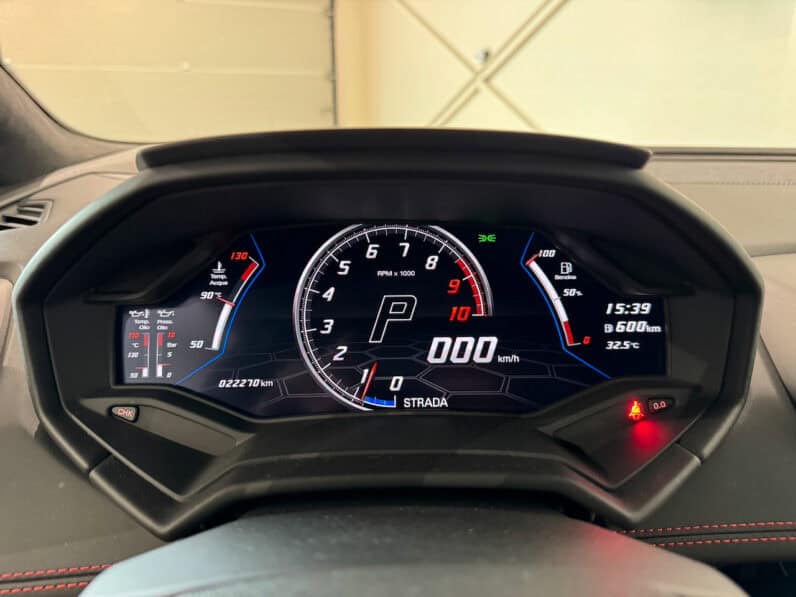 
								LAMBORGHINI HURACAN EVO 5.2L V10 LP 640-4 full									