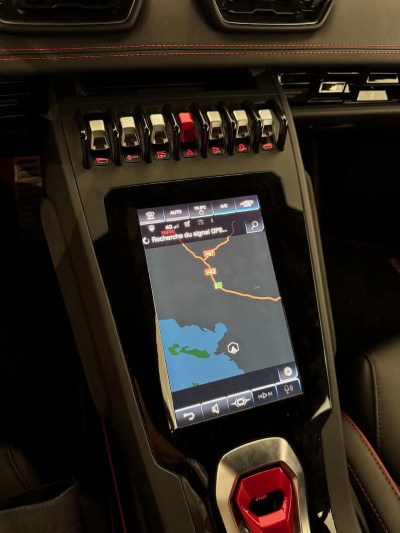 
								LAMBORGHINI HURACAN EVO 5.2L V10 LP 640-4 full									