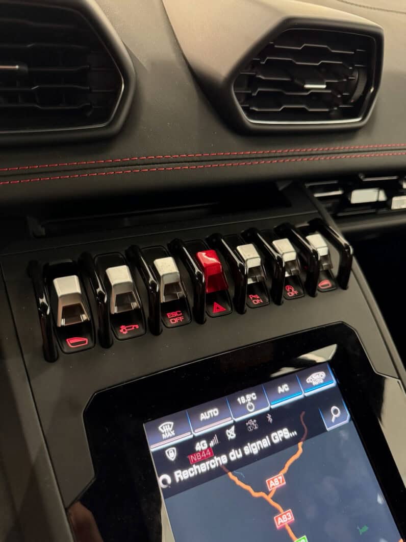 
								LAMBORGHINI HURACAN EVO 5.2L V10 LP 640-4 full									