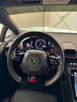 
										LAMBORGHINI HURACAN EVO 5.2L V10 LP 640-4 full									