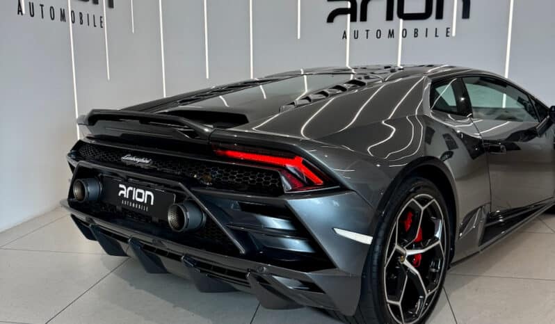 
								LAMBORGHINI HURACAN EVO 5.2L V10 LP 640-4 full									