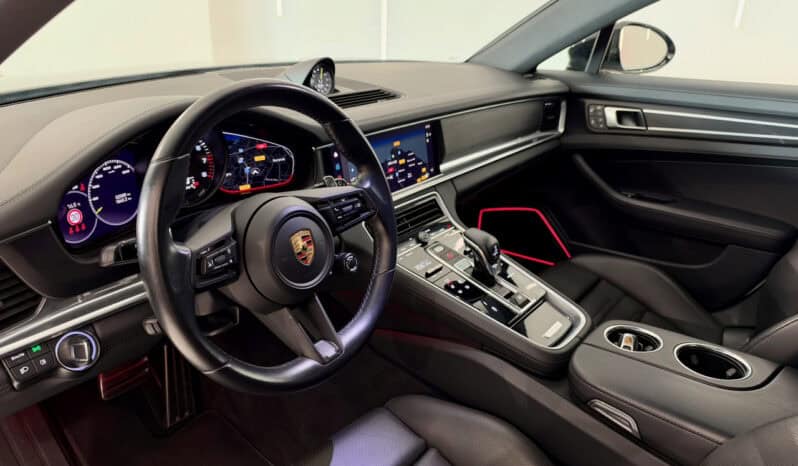 
								PORSCHE Panamera Sport Turismo 4 E-Hybrid 2.9 DFi 462 CH Plug in Hybrid PDK8 PLATINIUM EDITION full									