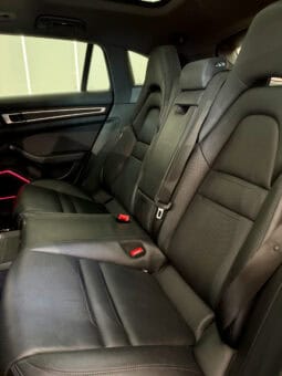 
										PORSCHE Panamera Sport Turismo 4 E-Hybrid 2.9 DFi 462 CH Plug in Hybrid PDK8 PLATINIUM EDITION full									