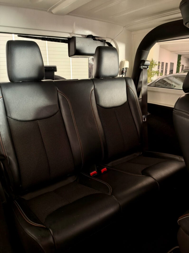 
								Jeep Wrangler 2.8 CRD 200 ch 75th Anniversary BVA full									