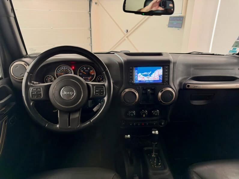 
								Jeep Wrangler 2.8 CRD 200 ch 75th Anniversary BVA full									