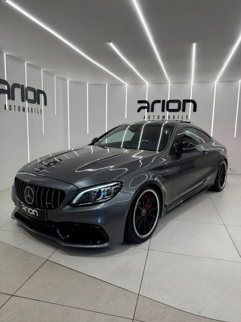 
								MERCEDES Classe C63 S Coupe AMG 4.0 i V8 7G-SPEEDSHIFT 510 cv full									