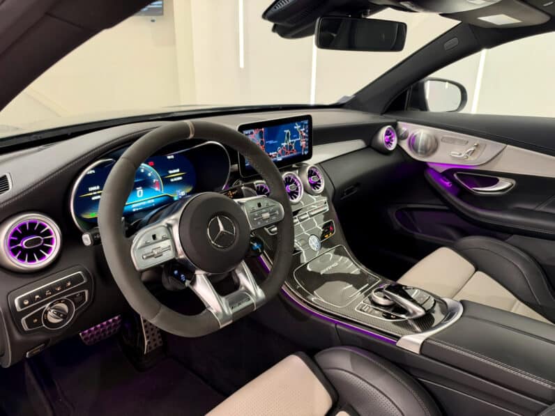 
								MERCEDES Classe C63 S Coupe AMG 4.0 i V8 7G-SPEEDSHIFT 510 cv full									
