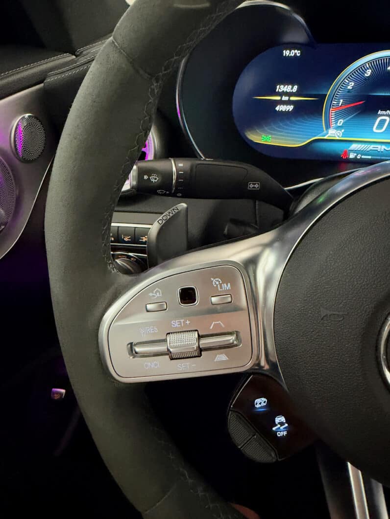 
								MERCEDES Classe C63 S Coupe AMG 4.0 i V8 7G-SPEEDSHIFT 510 cv full									