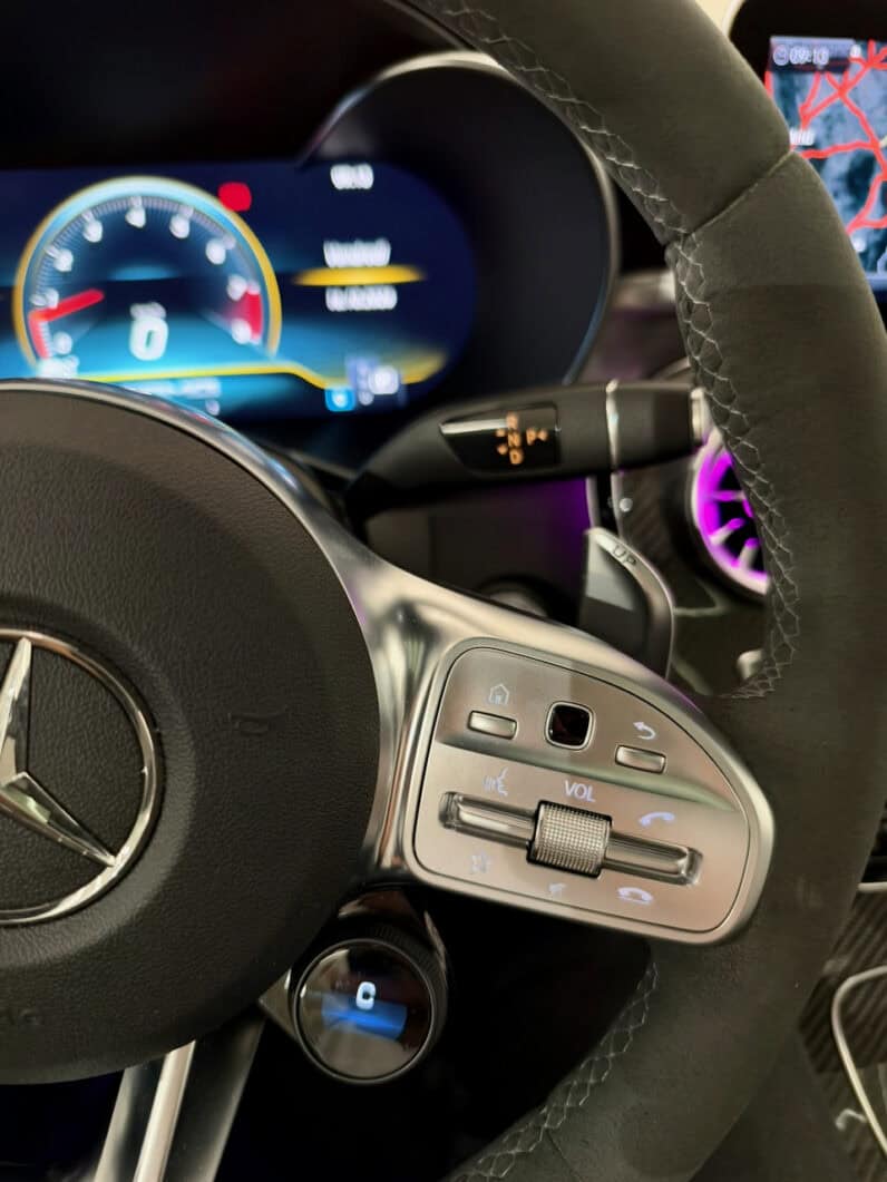 
								MERCEDES Classe C63 S Coupe AMG 4.0 i V8 7G-SPEEDSHIFT 510 cv full									